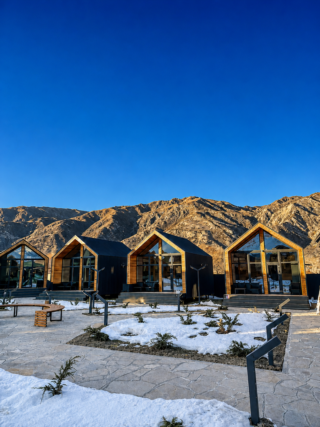 Turanga Hotel
